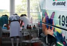 முச்சக்கர வண்டியில் தலையை வெளியில் காட்டியவாரு பயணித்த முன்பள்ளி சிறுமி டிப்பர் மோதியதில் உயிரிழப்பு.!