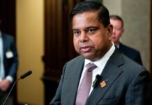 கனடாவின் புதிய பொதுப் பாதுகாப்பு அமைச்சராக இலங்கைத் தமிழர் பதவியேற்பு.!